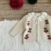 25 Inverno Meninas Cardigã de Lã Espesso Bordado Cereja Tricotado Torcido Jaqueta Suéter Atmosfera de Natal