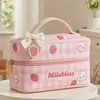 Bolsa de Cosméticos Grande de Nuevo Estilo Ins con Cuadros de Fresas, Estilo Lindo, Bolso de Hombro, Bolso de Mano, Neceser