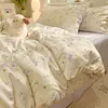 Conjunto de Roupa de Cama Fresco de Seda de Gelo para o Verão Quatro Peças Modelo Novo 2026 Lençol de Cama de Verão Capa de Edredom Roupa de Cama para Dormitório