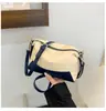 Bolso de almohada de moda con bloques de color estilo coreano, bolso de hombro Boston 2026 para mujer de verano, bandolera simple, nuevo diseño de nicho