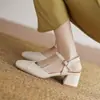 Clásico Eterno ~ 2025 Nuevos Zapatos de una Sola Pieza Baotou de Cuero Completo con Sandalias Zapatos de Mujer Tacón Grueso Medio 4.5cm