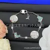[Novidades Contínuas] Pulseira Cruzada Nova de Alta Qualidade Réplica Lv Letra V com Etiquetas, Artesanato de Ponta Atacado