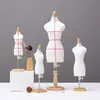 Maniquí Mini de Enseñanza de Ropa Corte Tridimensional de Media Parte Puede Insertar el Pin Cuarto Modelo de Diseño Estudiantil Ropa de Bebé
