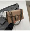 Bolsa de Corrente de Nicho Transfronteiriça para Mulheres 2025 Nova Tendência Moda Pequena Quadrada Versátil de Ombro Textura de Alta Qualidade Transversal