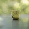 Taza de Té de Cerámica Pequeña con Diseño de Sombra de Bambú Pintada a Mano sobre Piedra de las Dinastías Tang y Song, Taza Individual para Beber Té para Uso Doméstico