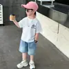 Conjunto de Verano para Niños 2026 Nueva Ropa Infantil Elegante Camiseta de Manga Corta de Verano Pantalones Cortos de Mezclilla Frescos Tendencia 4