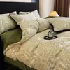 Juego de Cama de Felpa de Leche Engrosada de Invierno de Cuatro Piezas Sábana Completa de Terciopelo Estampado Estilo Pompón de Pelo de Conejo Juego de Tres Piezas Estilo Sábana Ajustable