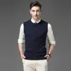 Chaleco grueso de cuello redondo para hombre transfronterizo, chaqueta casual sin mangas, nuevo estilo otoño e invierno, chaleco de punto para hombres de mediana edad, camiseta básica de punto