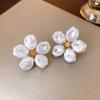 Pendientes de perlas barrocas de alta gama con diseño de nicho, ligeros y de lujo, de moda, para mujer.