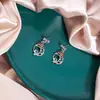 Colección de Pendientes Lindos de Frutas Aguja de Plata, Clips para Orejas Dulces Estilo Girly Sin Perforación, Pendientes de Fresa con Cara Sonriente Incrustados de Diamantes para Mujeres