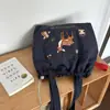 Bolso de Hombro Estilo Japonés Ins de Gran Capacidad para Mujer Bolso Tote Bordado de Dibujos Animados Bolsa de Lona para Viajes Ropa Casual de Trabajo Estudiante