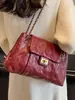 Bolsa de Corrente Acolchoada com Diamantes Versátil da Moda Feminina 2026 Nova Bolsa Quadrada Pequena de Ombro Único Transversal Versátil para o Dia a Dia