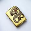China Dragão Querosene Metal Leve Patch em relevo Panlong Rosa Bem-Estar Personalidade Presente para Comércio Exterior Atacado