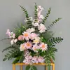 Pasillo de Flores para Boda Estilo Bosque, Rincón de Flores, Flores Colgantes, Arreglo Floral de Piso, Decoración de Fondo, Arte Floral para Boda en Césped al Aire Libre