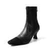 Botines ajustados elásticos de moda estilo británico con bloques de color de 6,5 cm, nuevo modelo otoño e invierno 2026, punta cuadrada, tacón fino, cremallera trasera, botines cortos