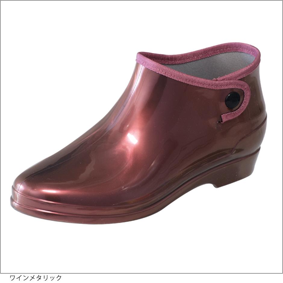 酒红色