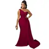 8 cores disponíveis. Novo Vestido Longo Elegante de Festa Bodycon de Cor Sólida com Manga de Um Ombro para Mulheres
