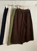 Pantalones cortos retro de pana estilo japonés para mujer, otoño 2026, versión coreana, adelgazantes, para petite, de pierna ancha, casual tipo globo, al por mayor