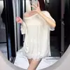 Pijama de verano para mujer con copas en el pecho, shorts de manga corta, tejido modal, color liso, simple y dulce, con ribete de encaje, versátil para estar en casa