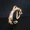 Anillo Abierto de Circonita Sintética Exquisita de Gama Alta Venta Caliente Diseño de Nicho Anillo para el Dedo Índice Anillo Versátil