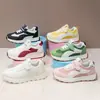 Zapatillas Deportivas para Niños y Niñas, Primavera y Otoño 2026, Nuevo Estilo Coreano, Zapatos Blancos para Estudiantes, Zapatillas Deportivas Versátiles de Suela Suave
