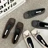Primer Encuentro con la Sra. Ji: Zapatos Planos de Borrego 2026 con Punta Baja y Detalle de Moño, Punta Cuadrada, Parte Superior de Lana, Cálidos, Suela Suave, Cómodos, Versátiles Zapatos de Invierno