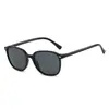 Gafas de Sol Europeas y Americanas Nuevas 2025 para Mujer Gafas de Moda Anti-ultravioleta Gafas de Sol con Protección Solar Avanzada para Conducir Hombres