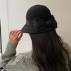 Otoño e Invierno nuevo estilo que hace que la cara se vea pequeña sombrero de lana tipo cubeta para mujer estilo retro Hepburn sombrero de copa con lazo elegante sombrero de pescador de lana