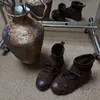 Botas ankle boots femininas da moda e confortáveis, novo modelo antiderrapante, estilo moderno, outono 2026, calças de perna larga retrô respiráveis e botas curtas para saia