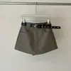 Calça-saia workwear estilo americano com cintura alta, anti-exposição, design falso de duas peças, shorts de verão feminino com cinto perfurado, calça de meio-saia em A