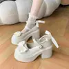 Sapatos pequenos de couro Mary Jane femininos estilo jk estudante princesa outono 2024 novo Lolita sola grossa laço camada única para mulheres