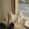 Bolso de Moda para Mujer, Bolso de Hombro de Media Luna de Tendencia Nicho, Bolso de Hombro de Alta Calidad y Estiloso, Bolso de Mano Versátil Casual