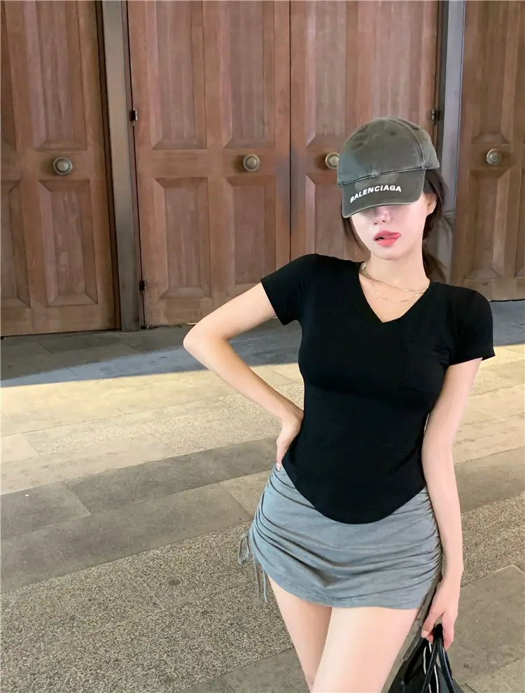复制_v领纯欲风辣妹T恤女春季2023夏新款修.jpg