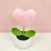 Maceta de amor tejida a crochet hecha a mano, ramo de lana tejida, adornos pequeños de escritorio para coche, niña linda, corazón, regalo creativo