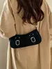 Bolso Cruzado de Hombro Único Estilo Coreano de Moda Versátil para Mujer Diseño de Nicho Color Sólido Bolso de Media Luna Textura Mochila Casual