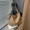 Bolsa de Tela de Lunares de Moda Estilo Coreano Ins Bolsa de Gran Capacidad para Mujeres 2026 Nuevo Bolso Tote Versátil de Hombro para el Trabajo