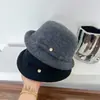 Sombrero de Dama Elegante Retro Británico Otoño/Invierno Versátil Fieltro de Lana Bombín Estilo Coreano de Mujer Moderno Sombrero de Pescador de Ala Pequeña
