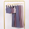 Conjunto de Chaleco Lulu U y Pantalones Acampanados, Ajustado con Cuello Alto, Cremallera Dorada Elástica, Conjunto para Fitness Yoga
