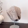 Gorro Holgado Bordado con Letras Retro Americano para Mujer, Nuevo Gorro de Punto Cálido de Invierno que Protege los Oídos, Gorro de Lana Casual Versátil