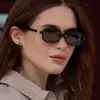 Moda Coreana, Nuevas Gafas de Sol Cuadradas de Marco Pequeño, Versátiles para Fotografía Callejera, Gafas de Sol de Moda con Protección UV y un Toque de Lujo