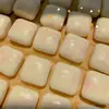 1 pieza - Juguete blando cuadrado simulado para apretar pan, juguete sensorial de tostada pequeña para aliviar el estrés, regalo, juguete no tóxico de recuperación lenta