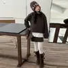 Conjunto de Suéter de Punto Trenzado Estilo Coreano para Niñas Otoño 2026, Falda Corta para Niños Mayores, Top de Punto Adelgazante para Salir
