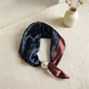 Lenço de Seda com Estampa Pied-de-Poule de Luxo Leve, Lenço Quadrado, Colar de Pérolas, Lenço Magnético Triangular, Lenço Preguiçoso, Lenço de Pescoço com Pingente