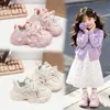 Tenis para niña, nueva colección primavera/otoño 2026, suela suave, zapatillas de correr estilo princesa, tenis gruesos para niña, calzado casual y moderno