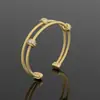 Pulsera de Alambre Trenzado de Acero Inoxidable Transfronteriza de David con un Toque de Alta Gama, Hecha de Aleación de Cobre, Lujo Ligero, Diseño de Nicho, Diseño de Trenzado Abierto