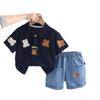 Meninos Verão 2025 Novo Terno de manga curta Infantil Desenho animado Estilo ocidental Manga curta Gravata Bordada Urso Polo Conjunto de duas peças