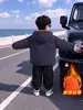 Ropa de Invierno para Niños Chaqueta Ligera de Algodón con Capucha Estilo Coreano Parka Acolchada Infantil Ropa Exterior para Niños Pequeños y Medianos Ropa de Algodón Cálida de Invierno Chaqueta