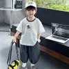 Conjunto de Verano para Niños 2026 Nuevo Estilo Coreano Casual Camiseta de Manga Corta y Pantalones Cortos Conjunto de Dos Piezas para Bebés Niños