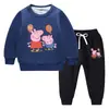 Traje de suéter para niños otoño e invierno 2023 estilo occidental nuevo traje cálido de invierno acolchado de terciopelo de manga larga para niños grandes
