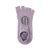 Fabricante directo de calcetines de yoga de cinco dedos, calcetines cortos profesionales antideslizantes para mujer, estilo fino de verano para deportes de interior y Pilates